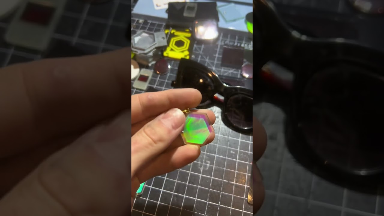Sacred geomety glass hologram pendants #headyglass #holography #glassartwork #coldworkingglass