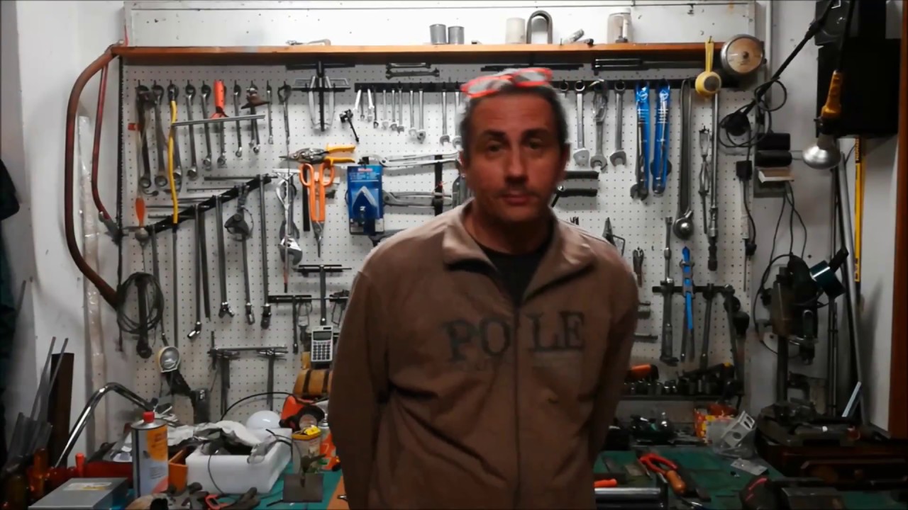 Supporto da  tavolo per riprese video fai da te