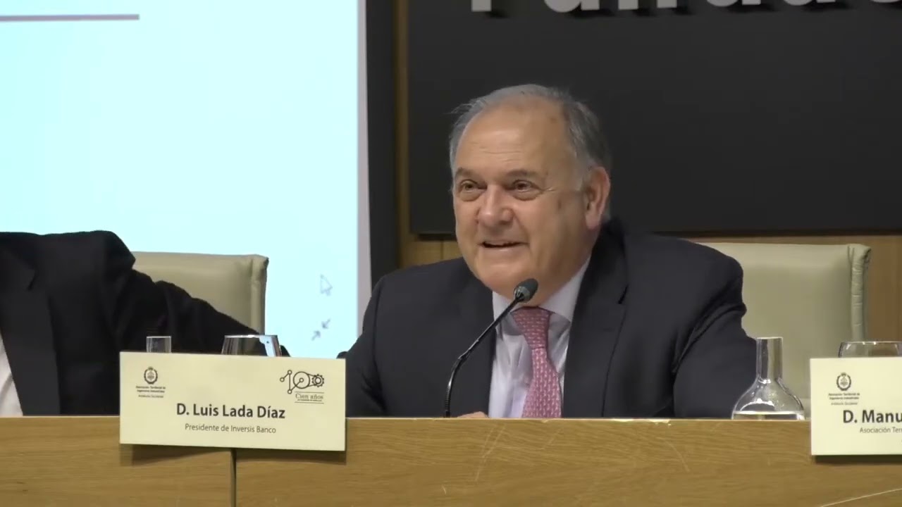 Conferencia  La ingeniería como factor de desarrollo y crecimiento económico