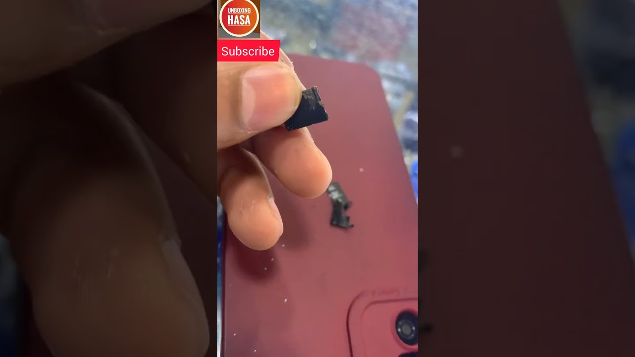 What's inside the memory card?|memmorycard broken| sandisk memmorycard #uae