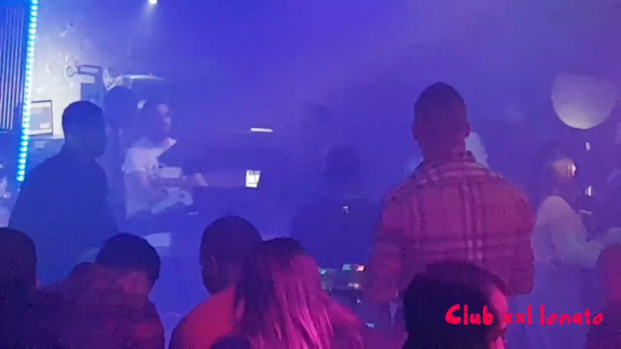 Houari Dauphin 2017🎶🎶🎥📽 live 1 club XXL lonato brescia italy 🎤🎤🎤🎹🎹 imad kaboussi