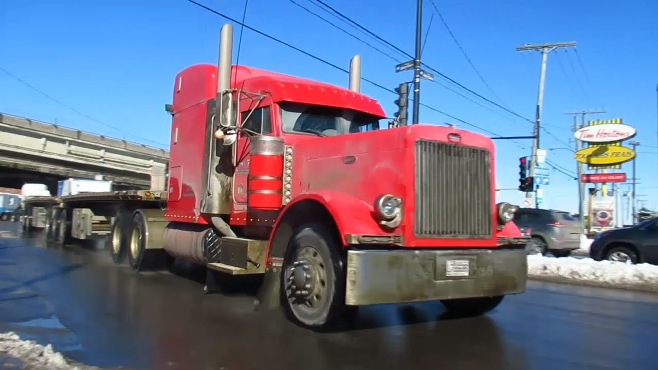 CANADIAN TRUCKING IN GREATER MONTREAL AREA FEB. 3 - 11, 2021