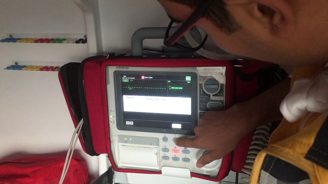 Mindray BeneHeart D7 Defibrilatör Cihazı kullanımı