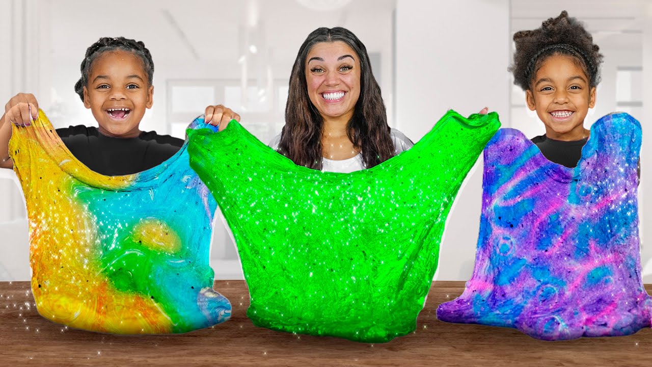 MIXING STORE BOUGHT SLIME INTO CLEAR SLIME WITH NOVA & AYLA | The Princess Clubhouse