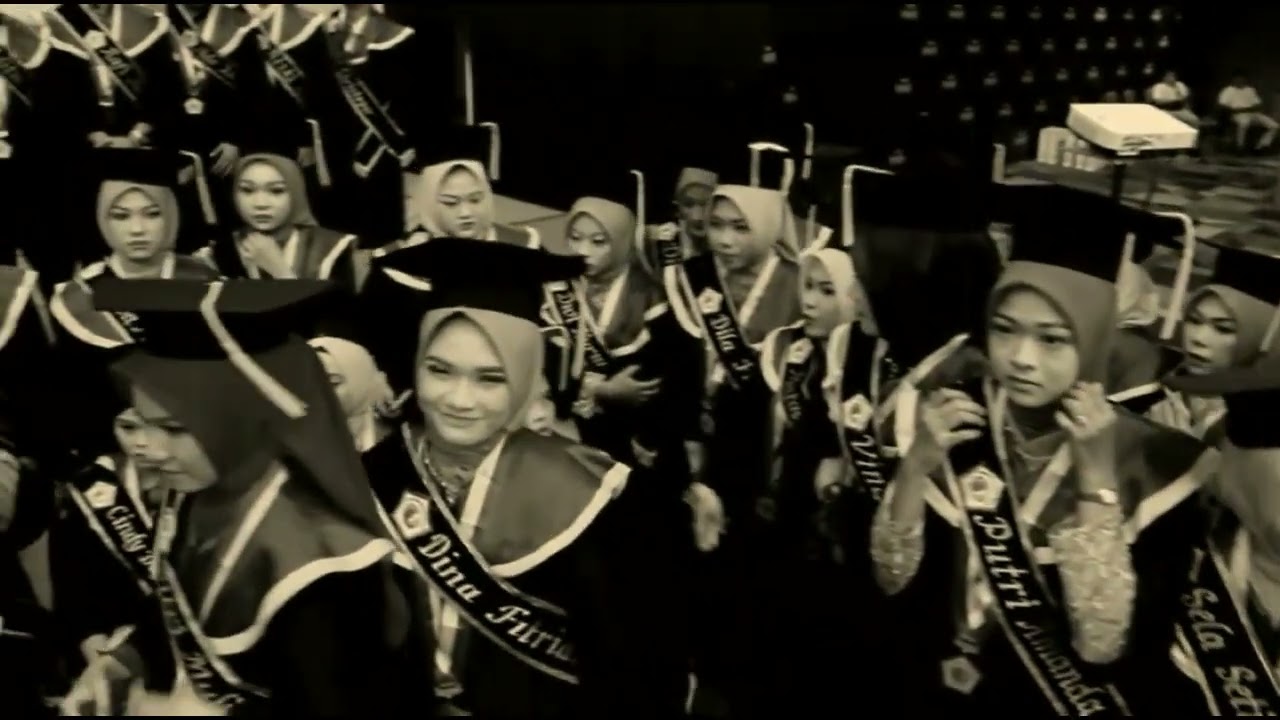 Moment Wisuda Angkatan XI