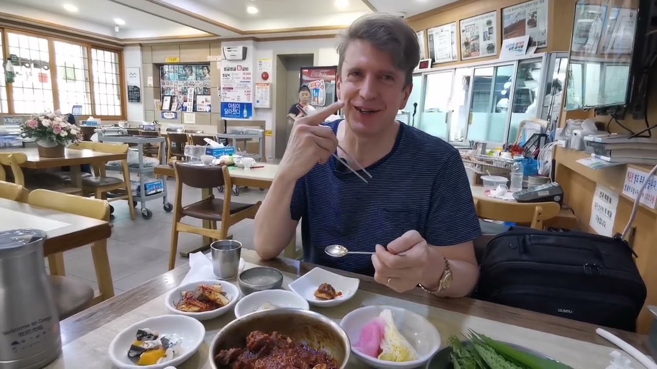 Korea— Daegu대구 Best JjimGalbi 찜갈비 restaurant 벙글벙글식탕 & Best street food market  서문시장Seomun Market