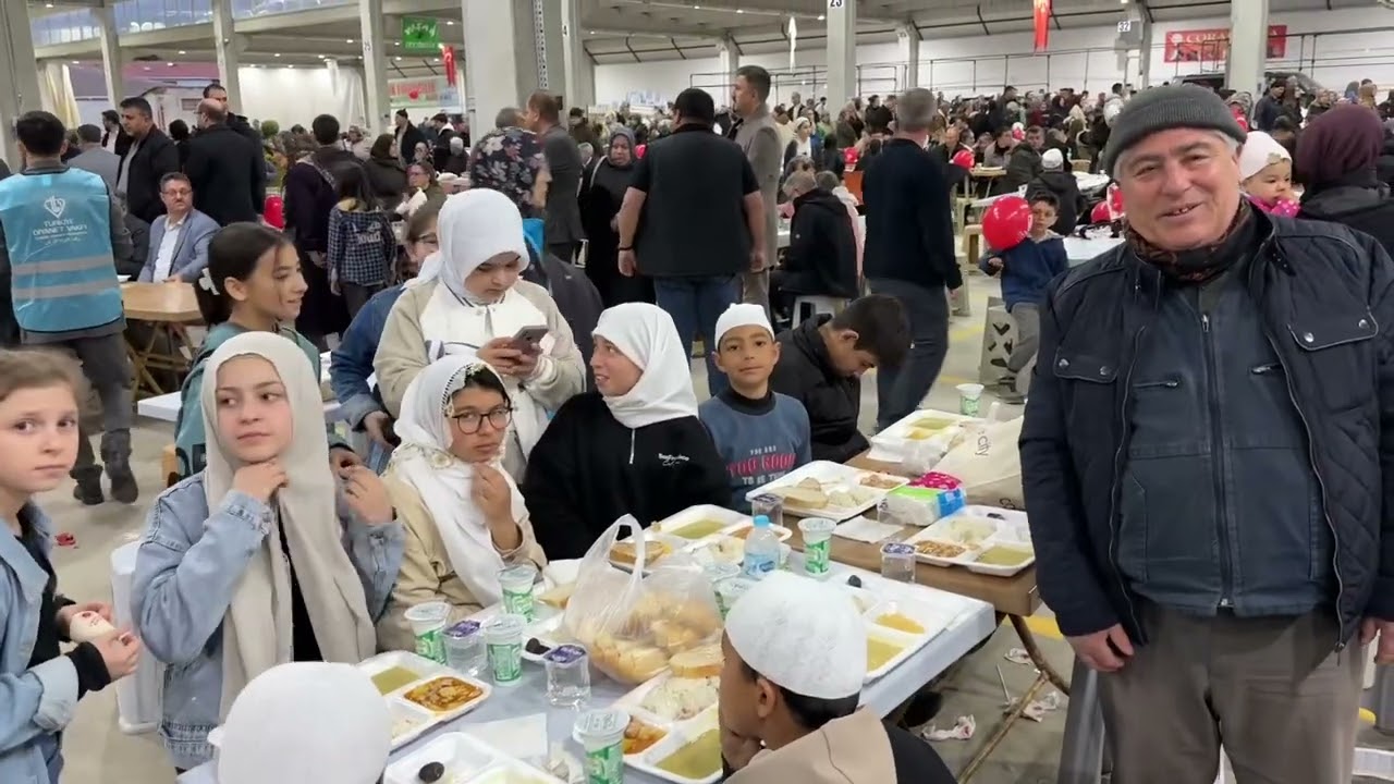 Yenice’de Gençlik Şöleni ve İftar Programı Düzenledi