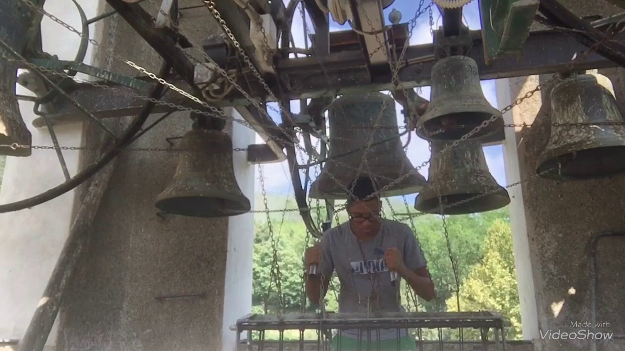 Le campane di Acquasanta, fraz. di Mele (GE).