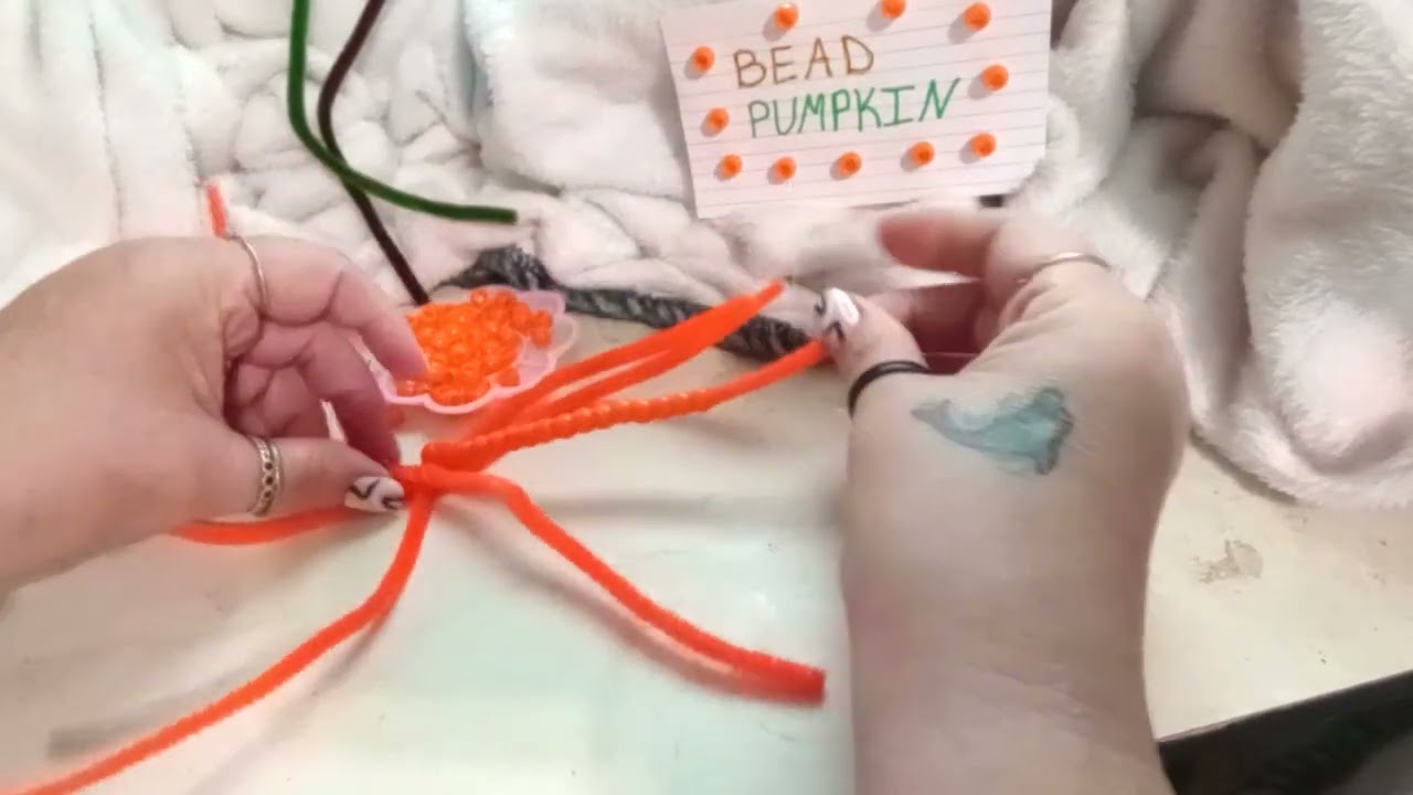 How to DIY your own Bead pumpkin! Please enjoy!