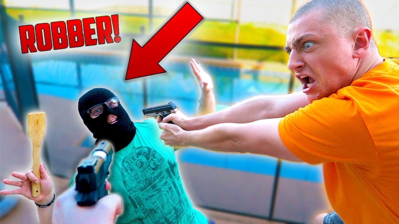 Best in Class Forces House Robber into Pool with a Gun!