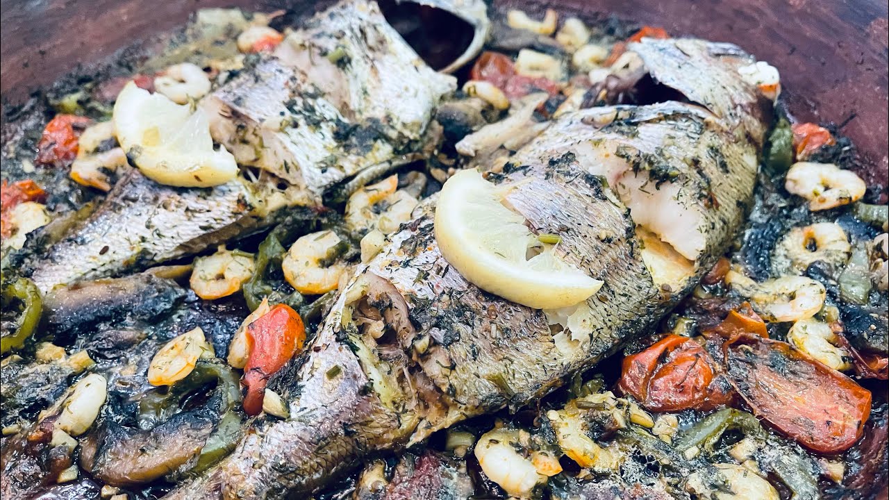 طاجين سمك لذيذ و سريع التحضير، على طريقتي للمبتدئين و لسائر الايام 🐟