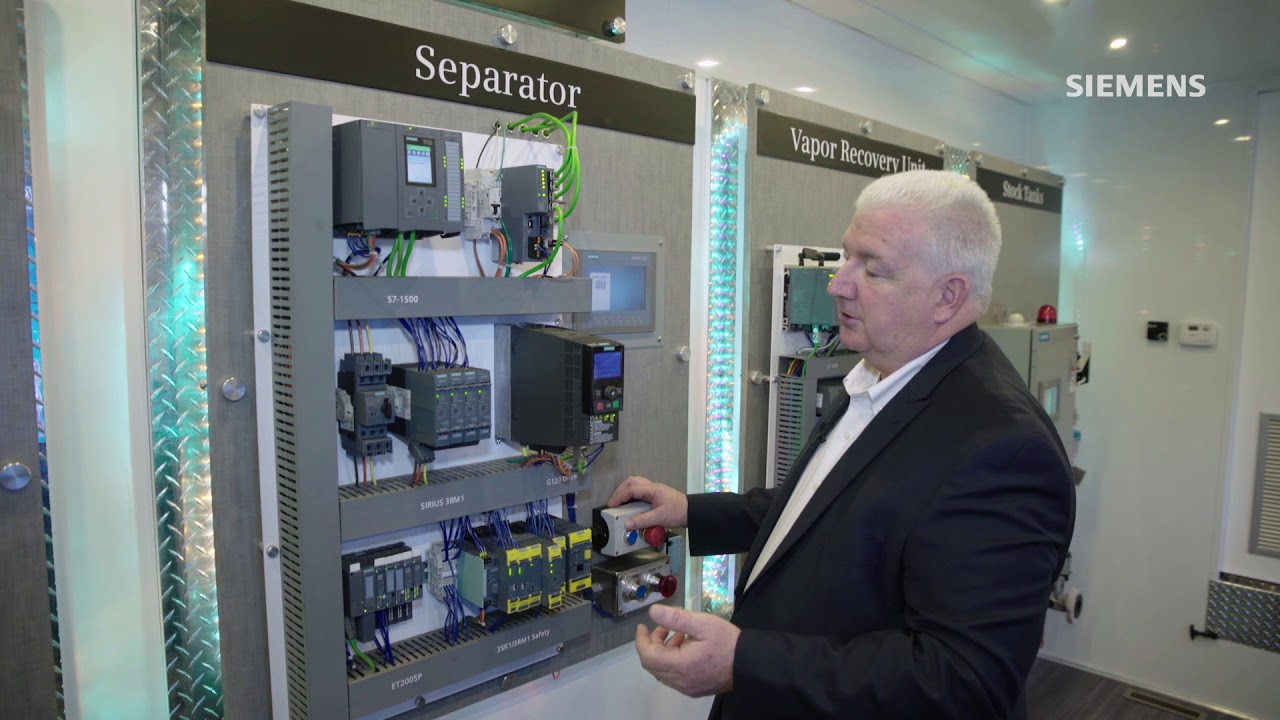 Make your machines safe and reduce wiring with Siemens safety relays.