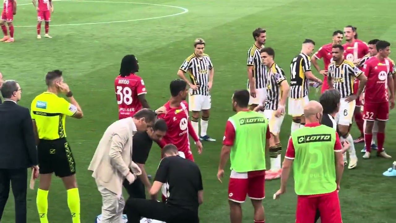 Insulti ad Armando Izzo dello Stadium in Juve Monza dopo uno scontro di gioco con Yildiz