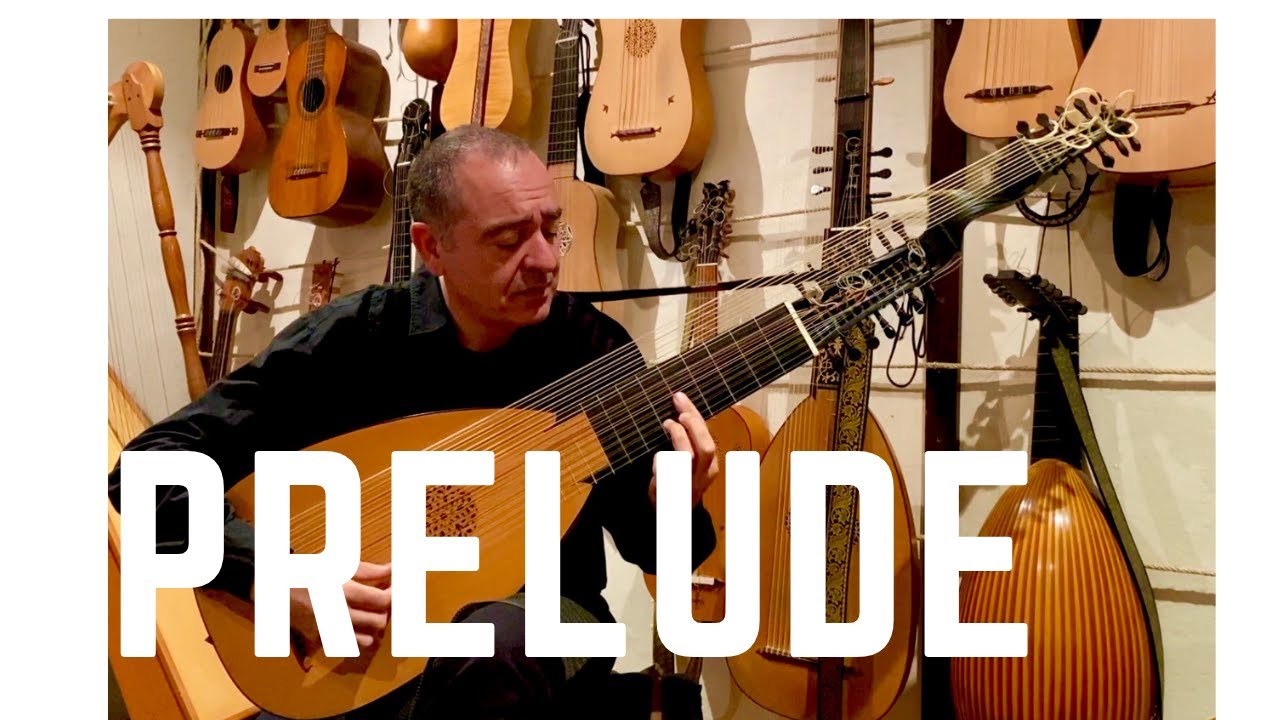 Prélude in a minor by Robert de Visée played by Xavier Díaz-Latorre, on the 14course Theorbo