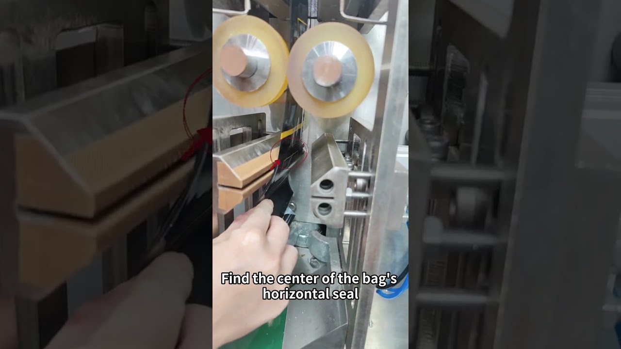 How to adjust the cutter of the GH240 packing machine？