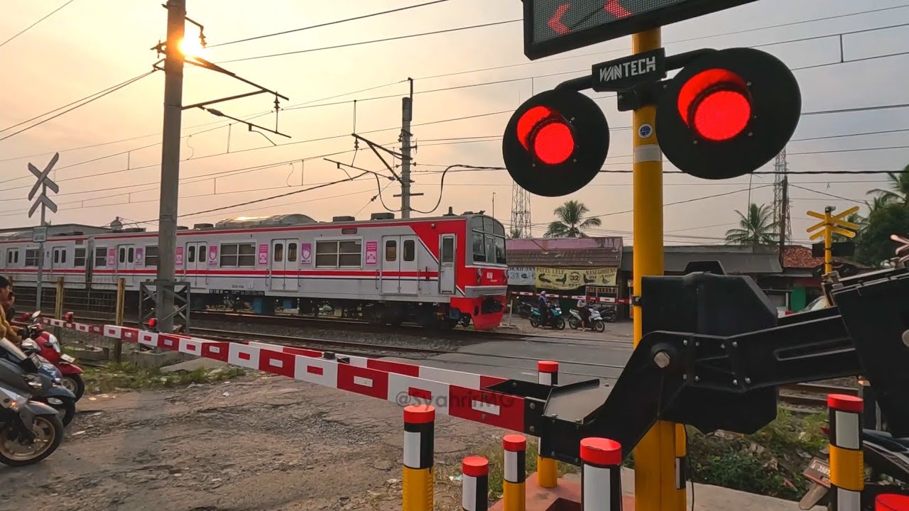 RAILWAY CROSSING 23 | Kompilasi 7 Jenis Sirine Perlintasan Kereta Api