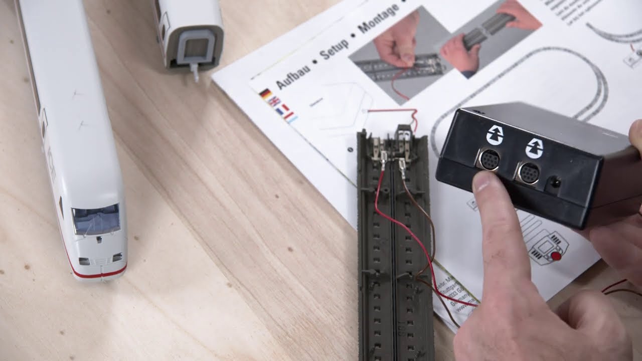 01 - Modellbahn bauen - Die ICE2 Startpackung