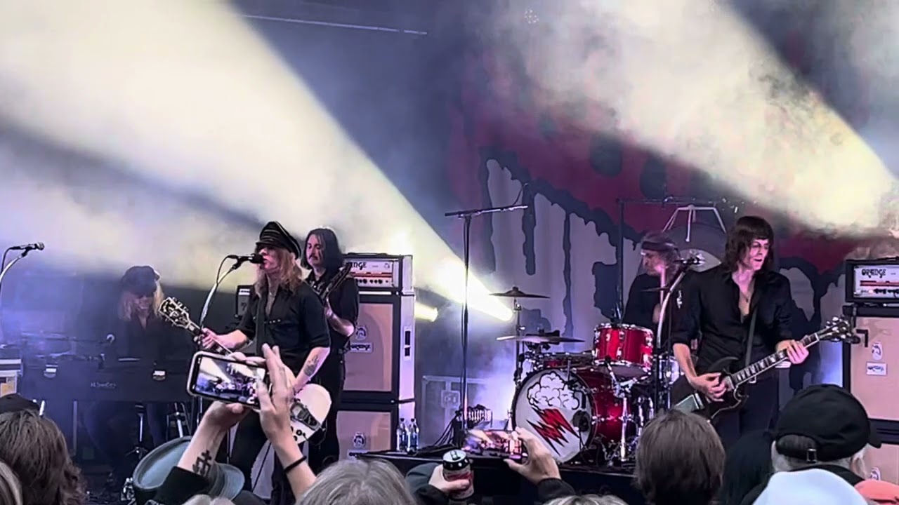 Hellacopters Live & Parksn&auml;ckan Uppsala. So sorry I could die