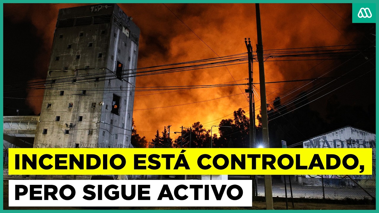 Balance por incendio en papelera de Puente Alto: siniestro está controlado, pero sigue activo