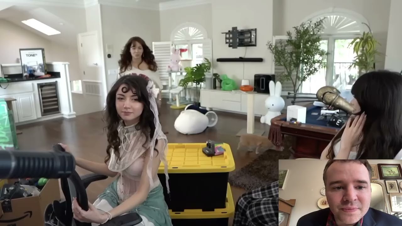And, what guy's heart can't flutter for these girls? Check out their streamer home...