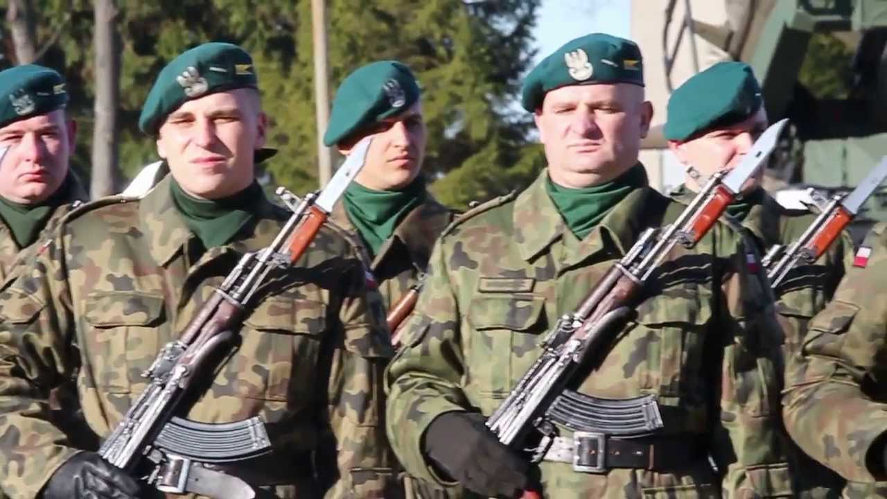 GOŁDAP. Apel z okazji wstąpienia do NATO i Dzień Otwartych Koszar
