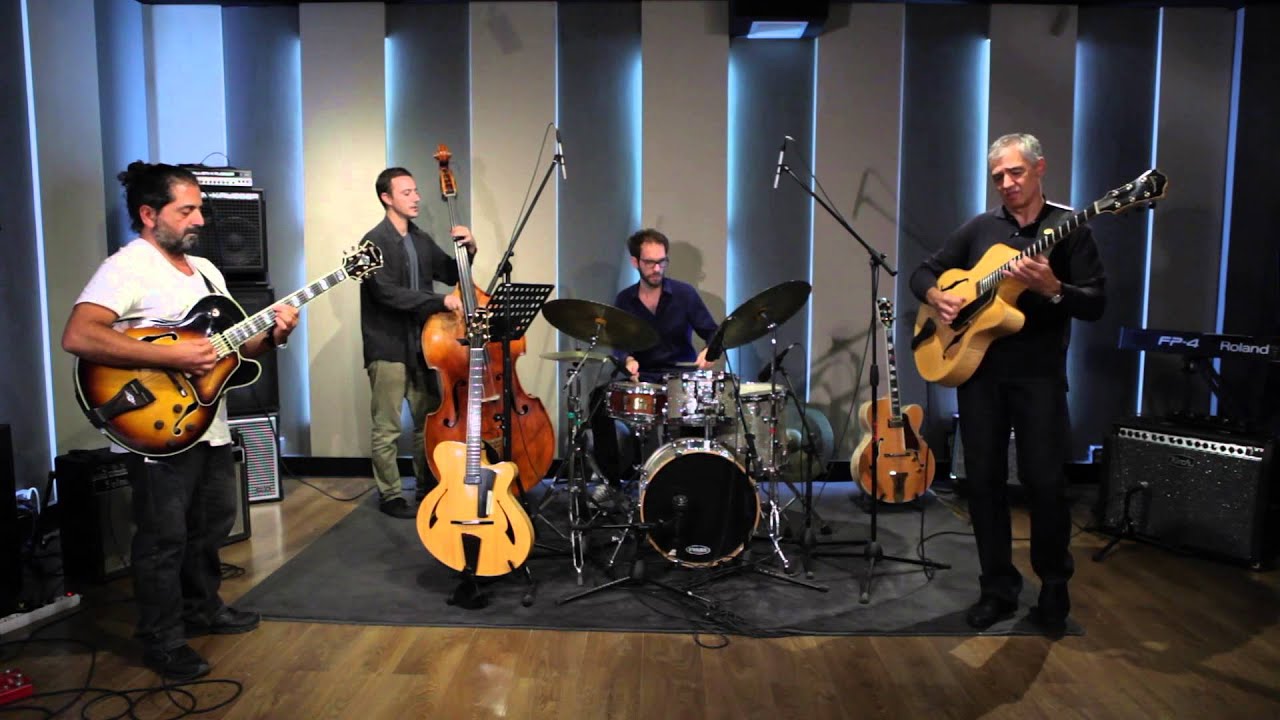 Mambo inn -'Guitar on the go'