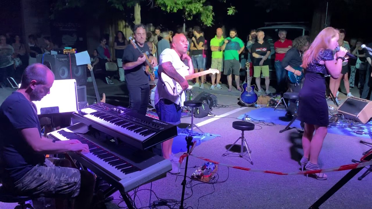 Survivor - Eye of the tiger, Rocky soundtrack ( Live cover)