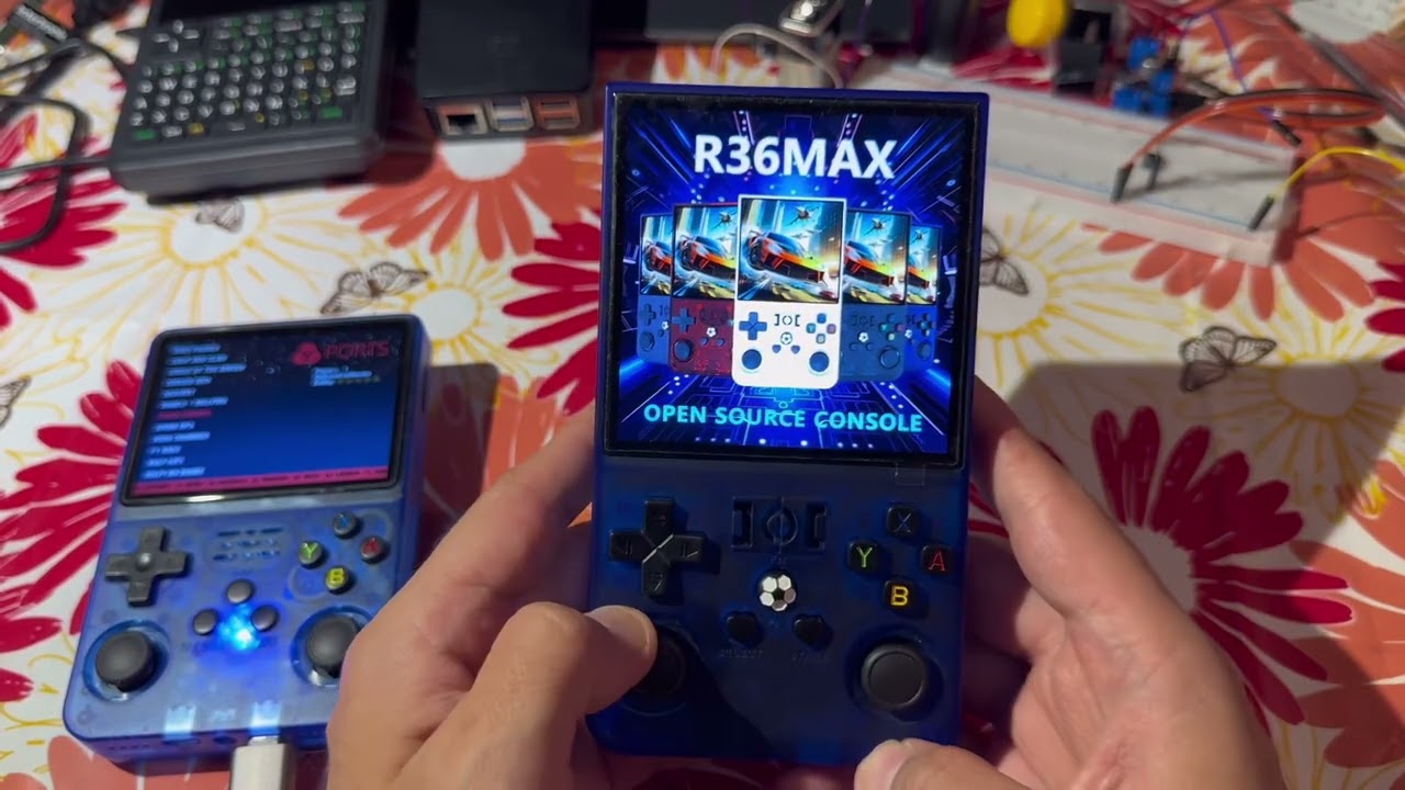 R36S vs R36Max game consoles comparison 