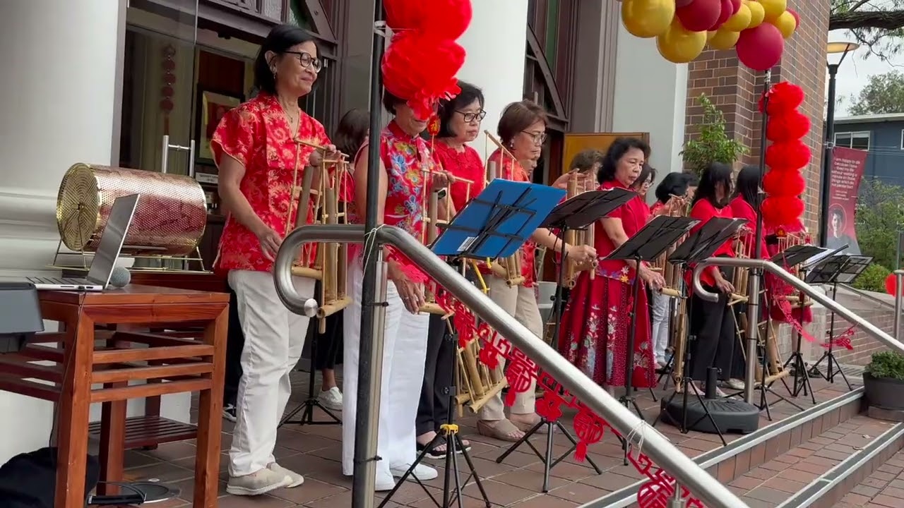 The Moon Represents My Heart (月亮代表我的心) - Angklung cover