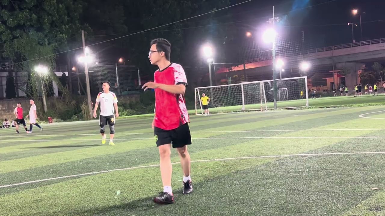 ngày 2 tháng 2, 2026