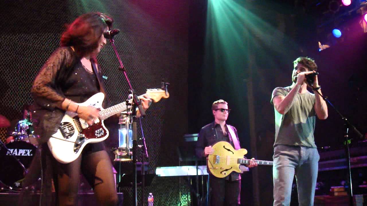 Dress & Tie (Starkid APOCALYPTOUR 5-23-2012)