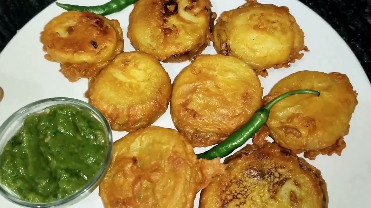 चटनी भरी आलू की टिक्की – बाहर से कुरकुरी, अंदर से चटपटी Special Hari Chatni  Aloo Tikki Recipe 