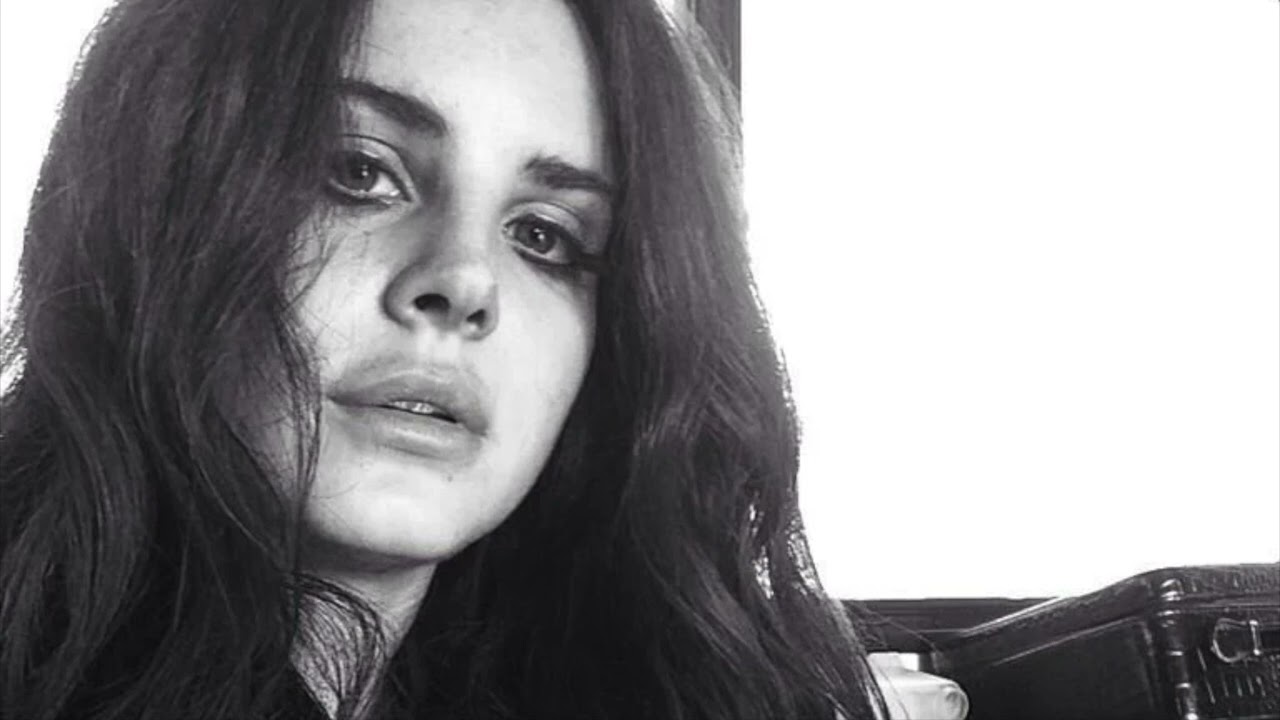 Lana Del Rey - Cinammon Girl (Ultraviolence Version)