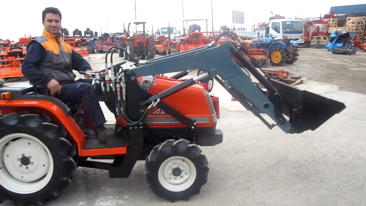 KUBOTA ASTE A-17 ΜΕ ΥΔΡΑΥΛΙΚΟ ΚΟΥΒΑ 4Χ4 www.trakter.com ΤΑΓΤΑΛΕΝΙΔΗΣ
