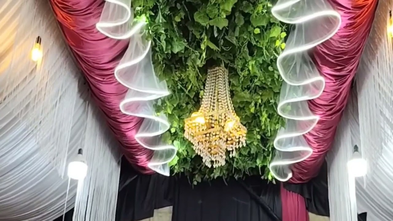 Tendadekorasi maron moca putih