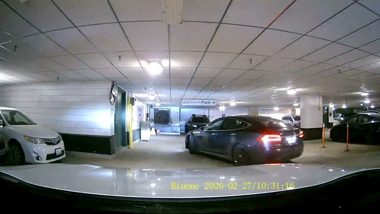 PARKING UNDERGROUND Toronto dash cam