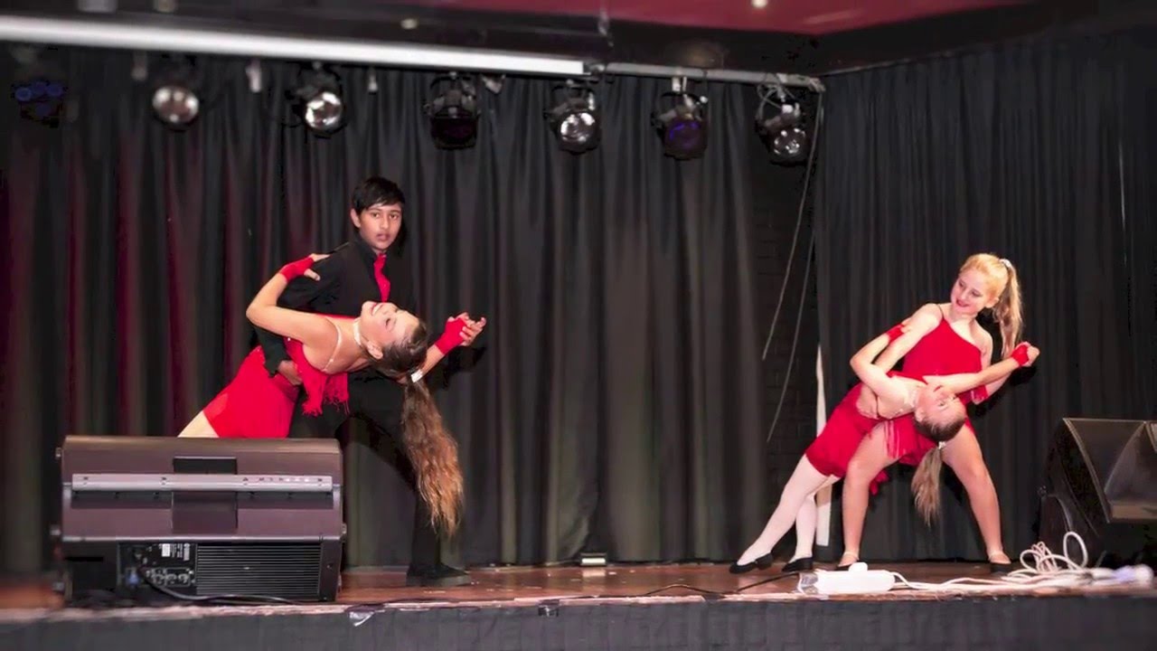 Kokoloco Junior Salsa Team