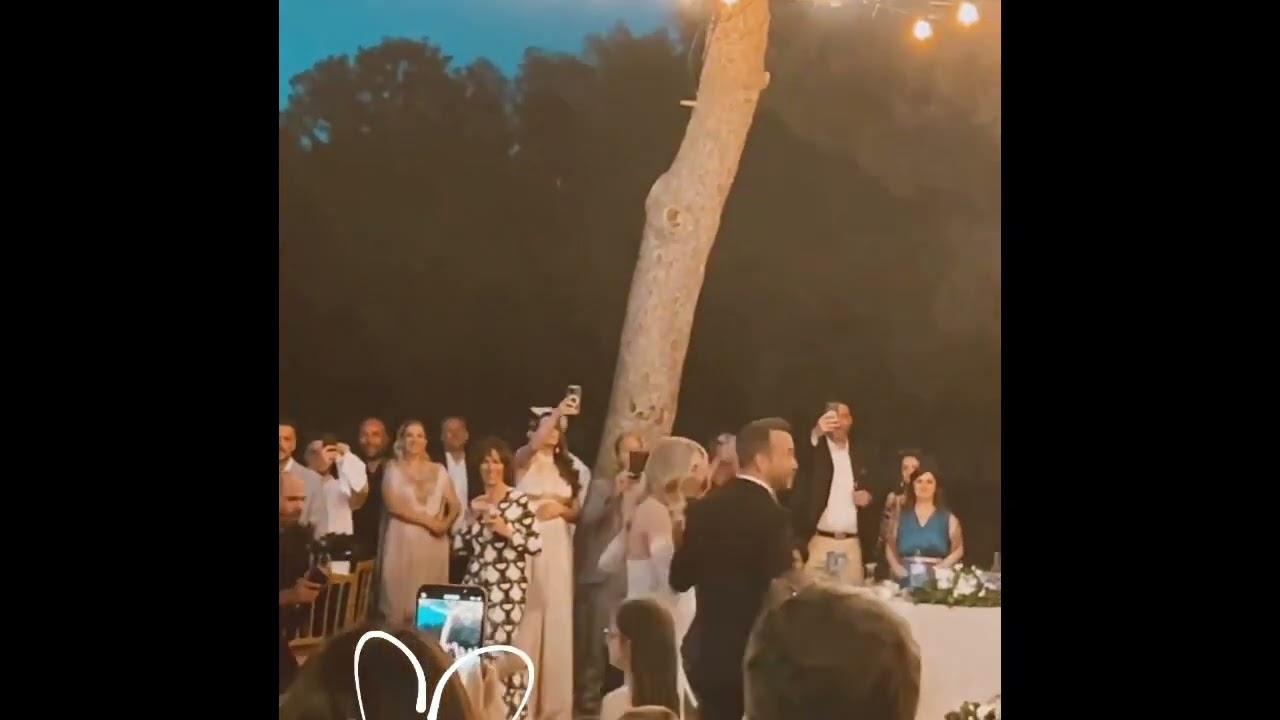 Ο Γάμος του Πάνου Μουζουράκη και της Μαριλού Κοζάρη