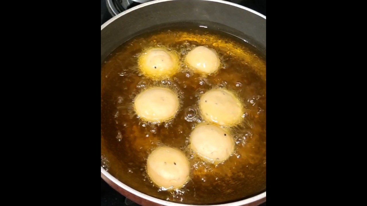 बाटी चोखा |#Fried Litti Recipe | Litti Chokha |# Litti #shortसत्तू बाटी चोखा #shorts#shortvideo