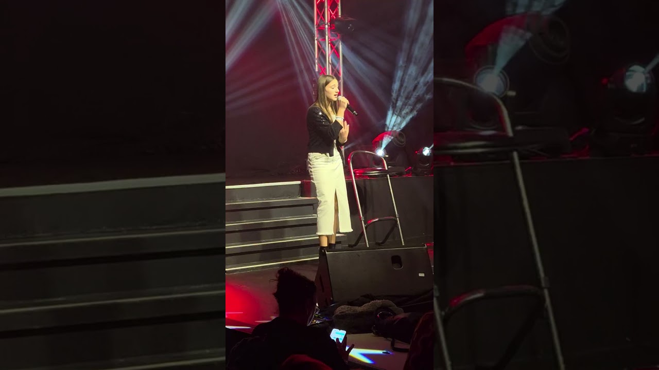 Amel Bent Tourner la tête (Demi-finale de Star Tour)