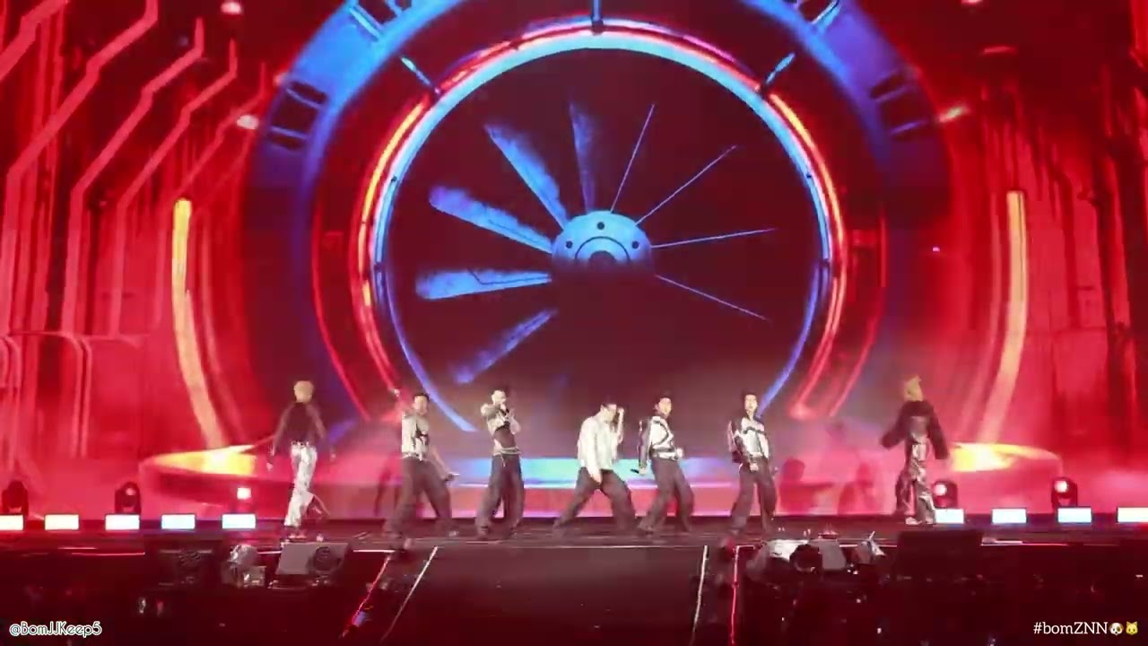 #ZeeNuNew งาน #ZNNCrazyInLoveConcert 251025 เพลง Abracadraba by ZeeNuNew & Perses