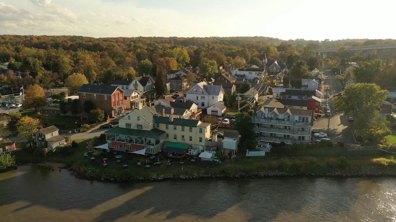A Fall afternoon in Chesapeake City, MD