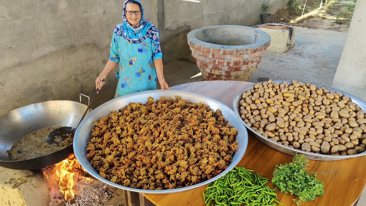 FRIED POTATO LACHA RECIPE BY MY GRANNY | ALOO LACHA | STREET FOOD | INDIAN RECIPE | POTATO RECIPES