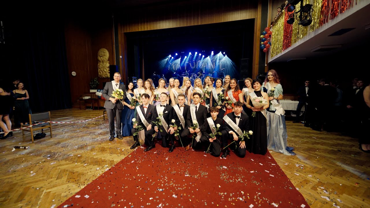 Šerpování 8.B | Maturitní ples GYMUO 15/11/2024