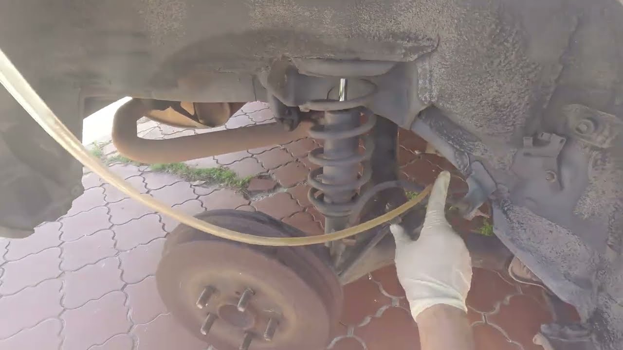 toyota  matrix 2005 sangrado de frenos