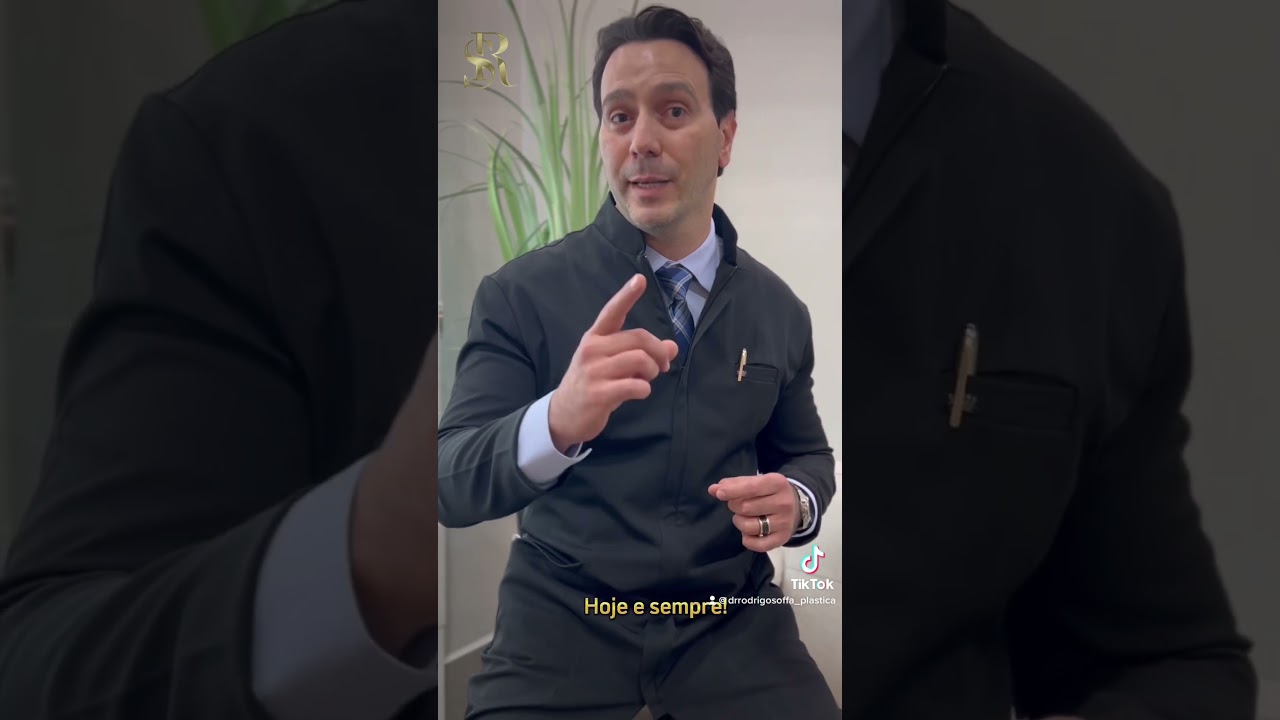 ANTES E DEPOIS DE UMA CIRURGIA PL&Aacute;STICA DE UMA JOVEM DE 64 ANOS