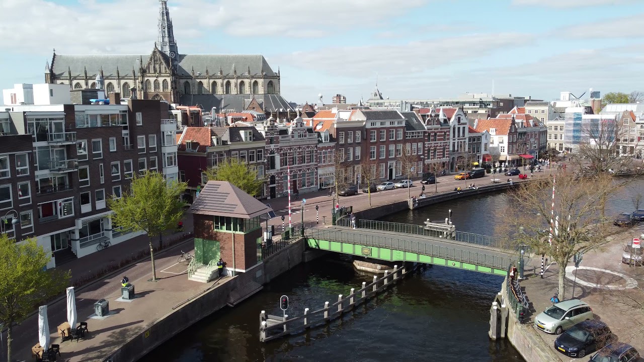 Haarlem in Vogelvlucht(Drone 4k)