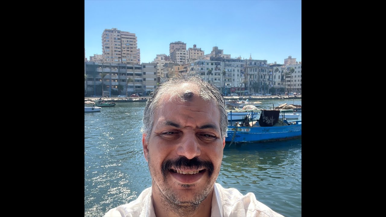 كل عام وأنتم بخير مطلوب مساعدين 01001839120