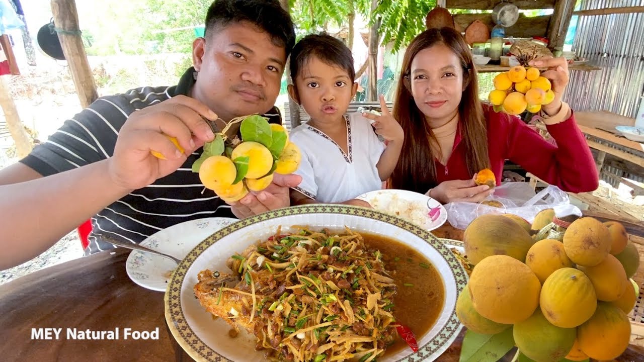 ចៀនជួន​សម្លរកកូ​ ញាំបាយ​ និងញាំផ្លែគុយ​ ឆ្ងាញ់ណាស់​ #ahmey #food