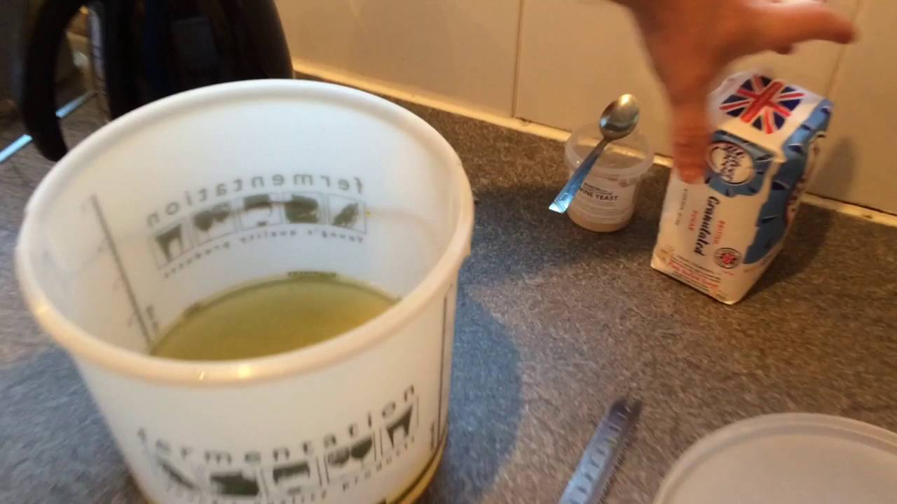 How I make elderflower wine - part 1